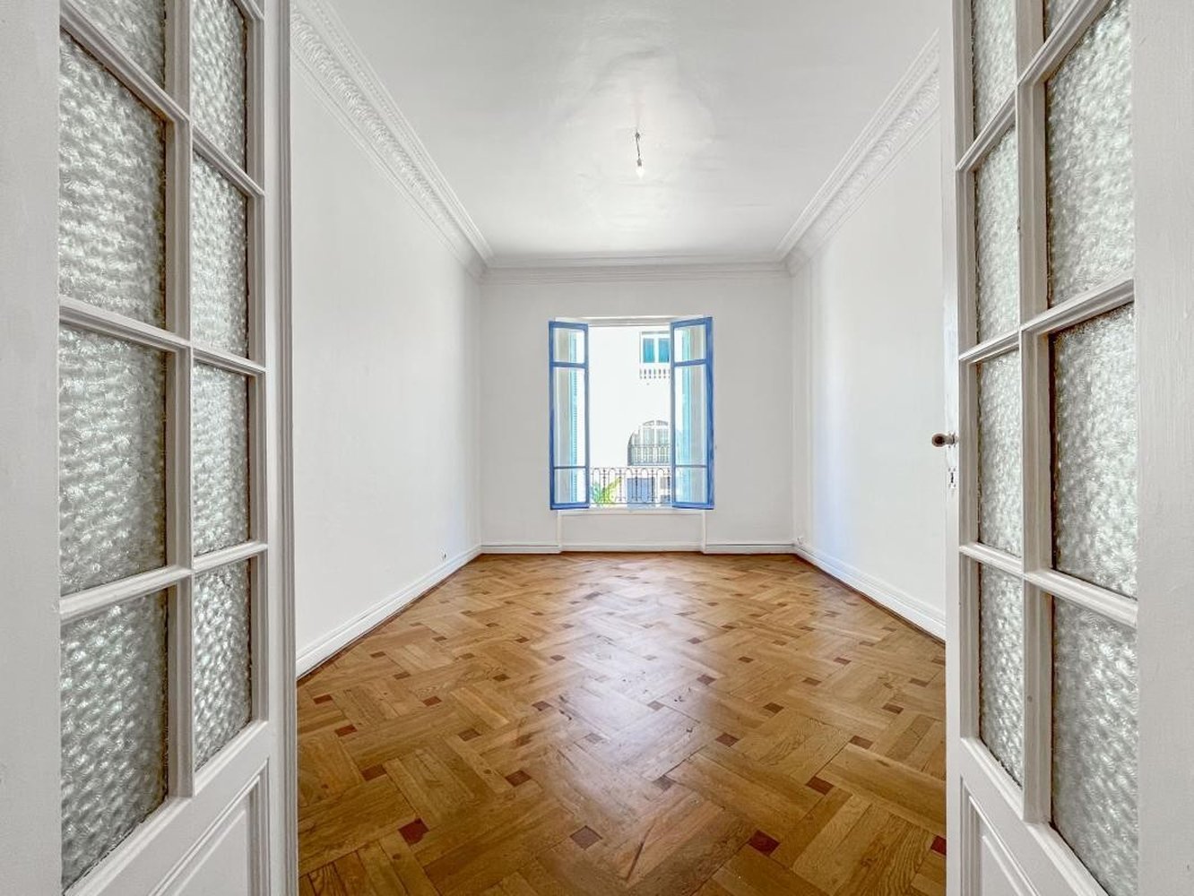 Property photo in Carre d'Or