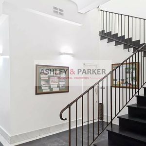 Property in Carre d'Or