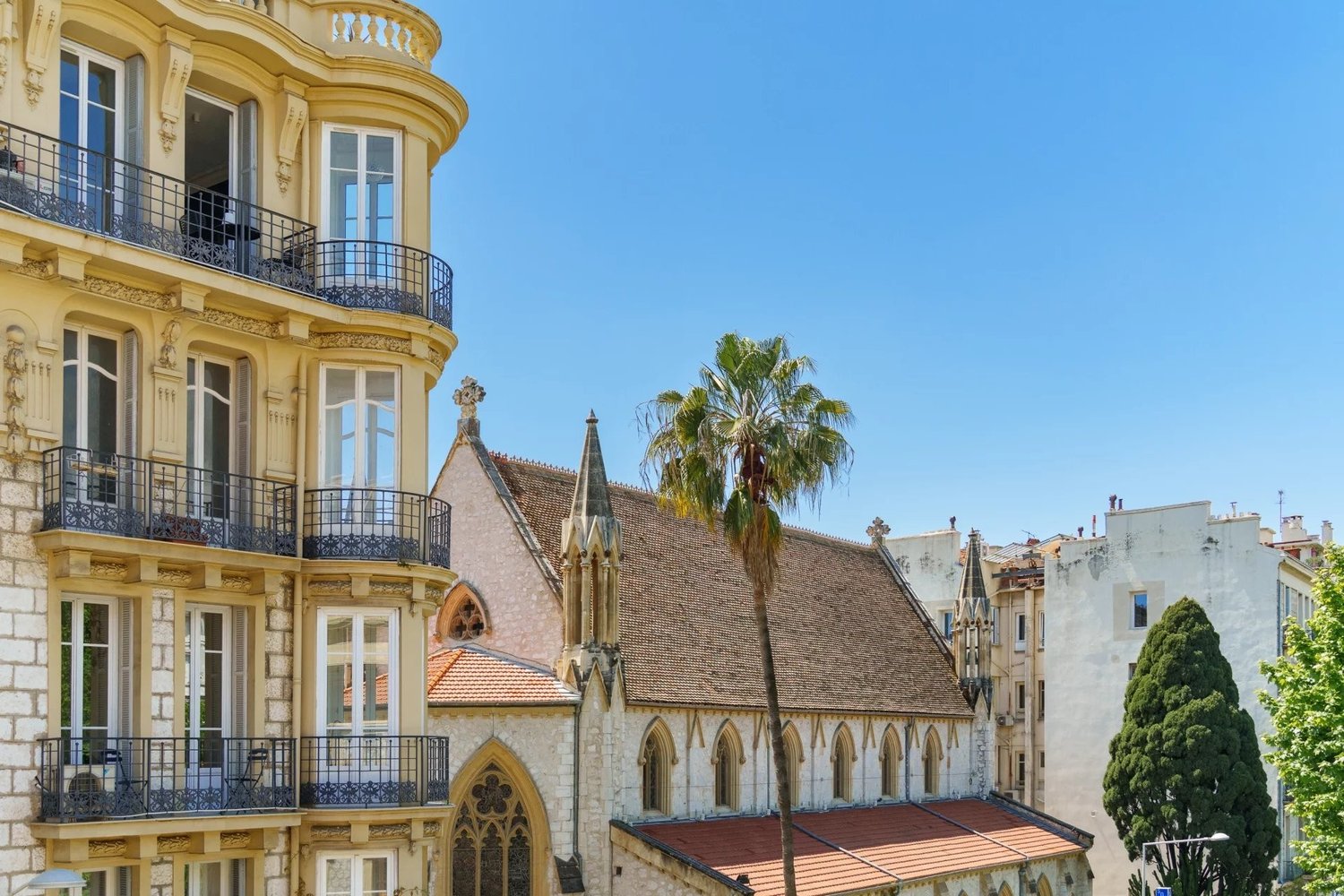 Property photo in Carre d'Or