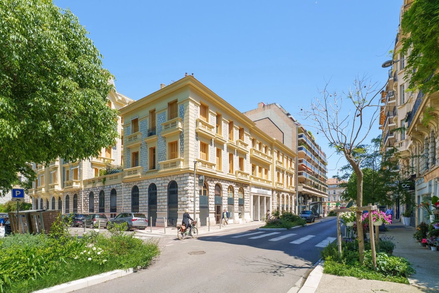 Property photo in Carre d'Or