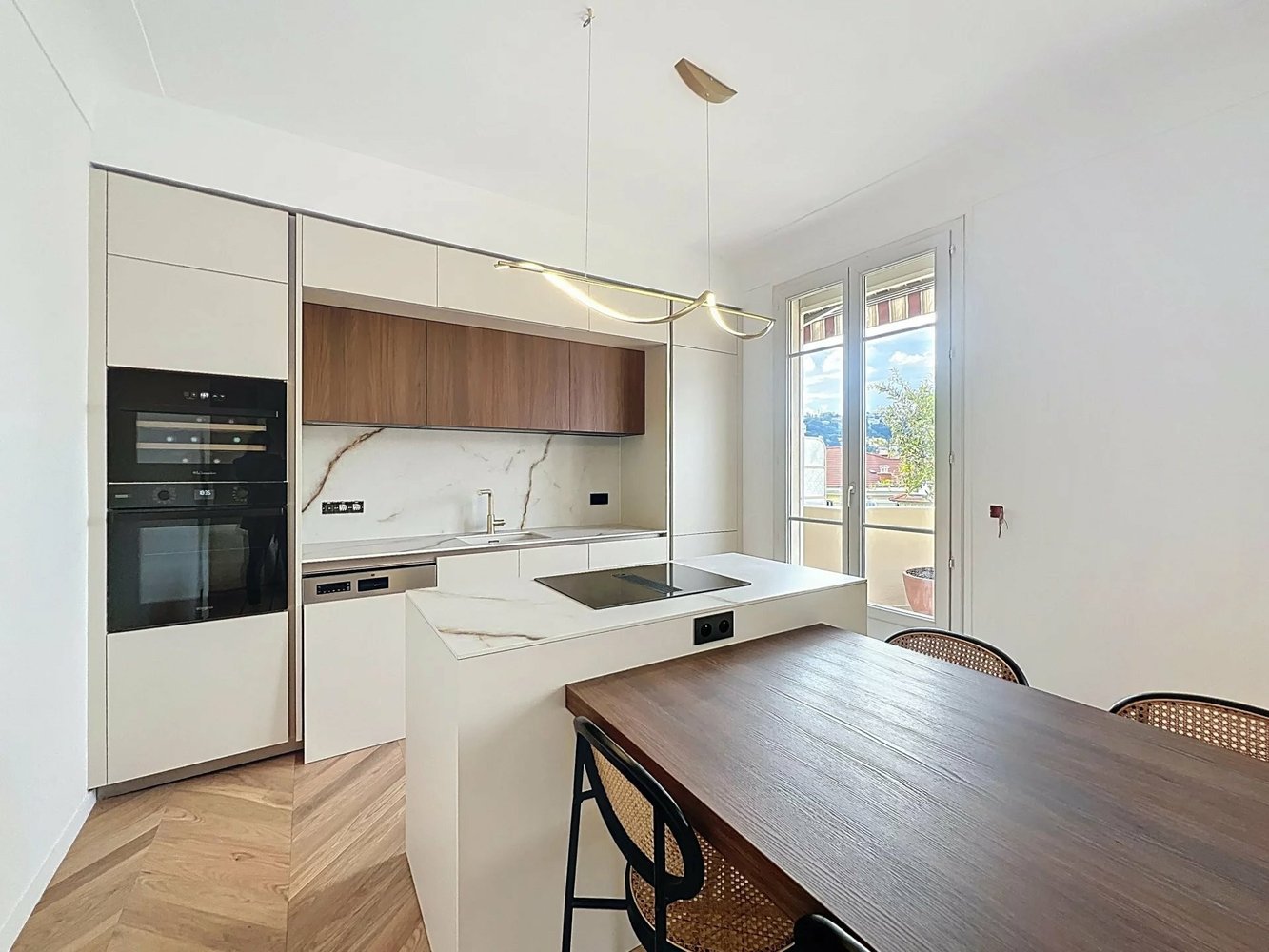 Property photo in Carre d'Or