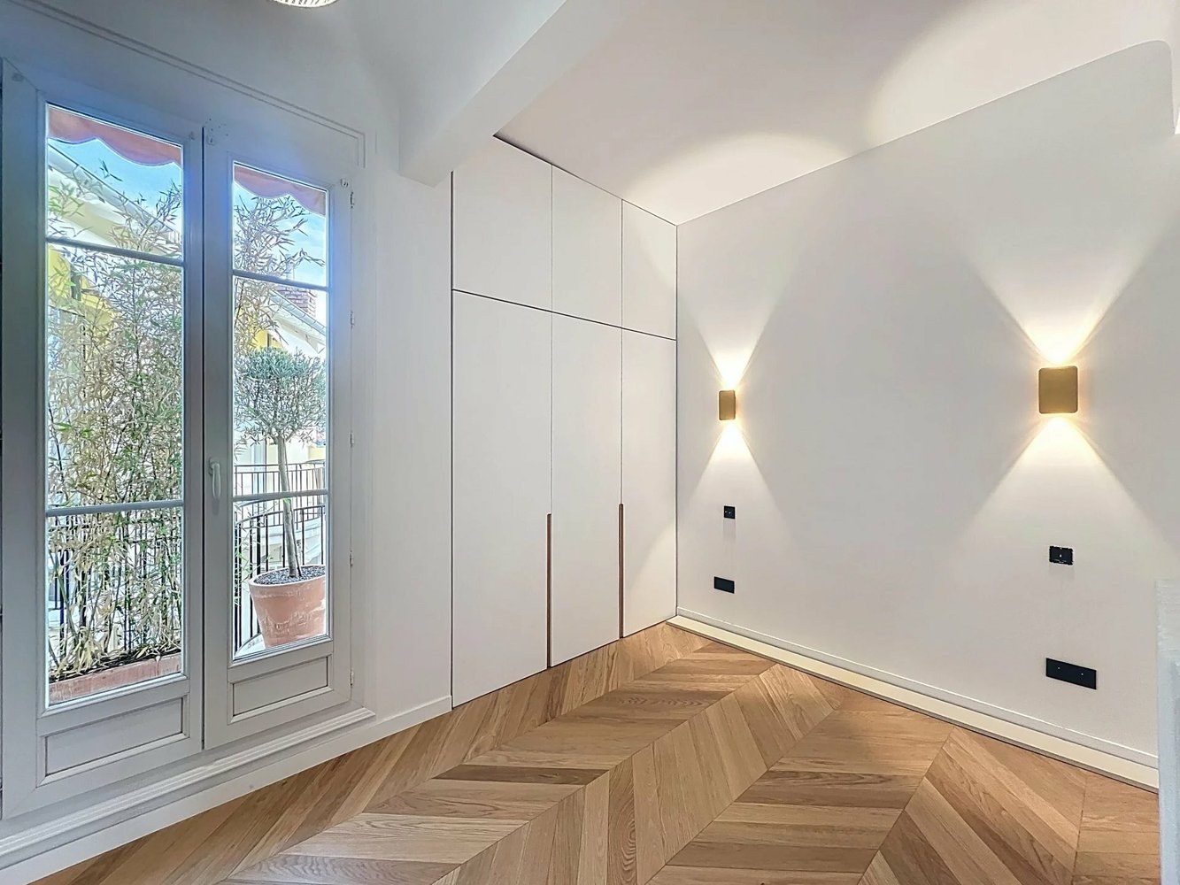 Property photo in Carre d'Or