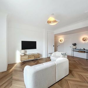 Property in Carre d'Or