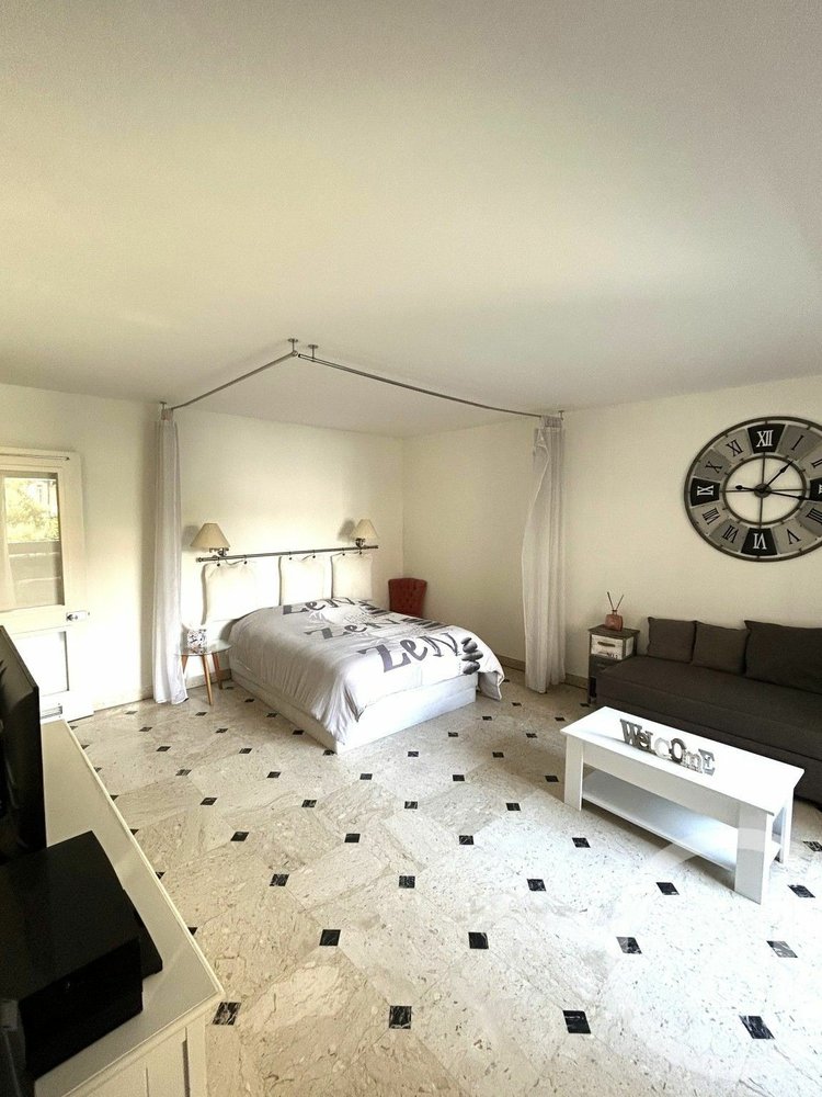 Property photo in Carre d'Or