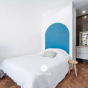 Property in Carre d'Or