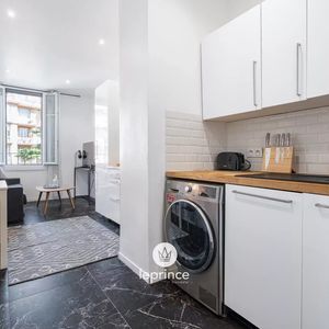 Property in Carre d'Or