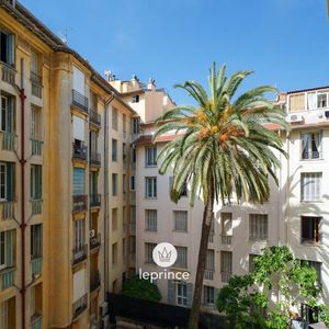 Property in Carre d'Or