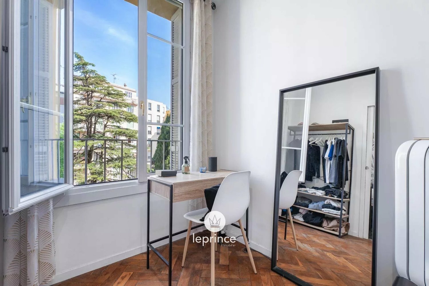 Property photo in Carre d'Or