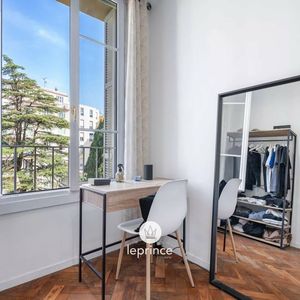 Property in Carre d'Or