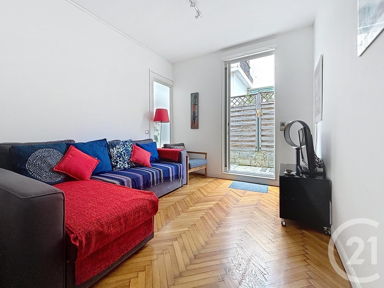 Property photo in Carre d'Or