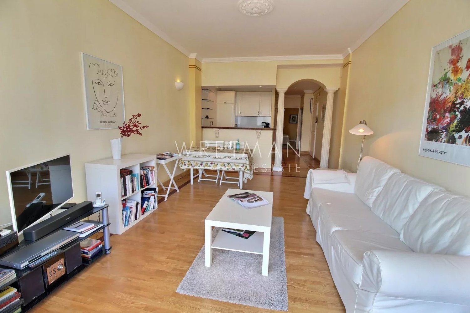 Property photo in Carre d'Or