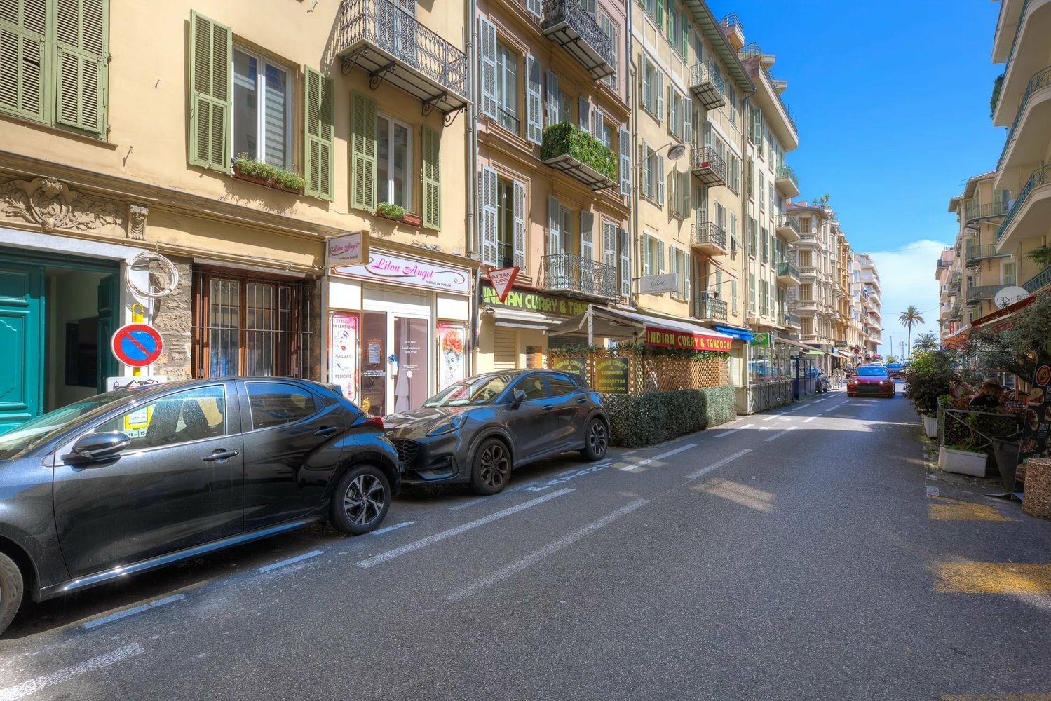 Property photo in Carre d'Or
