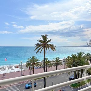 Property in Carre d'Or