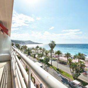 Property in Carre d'Or