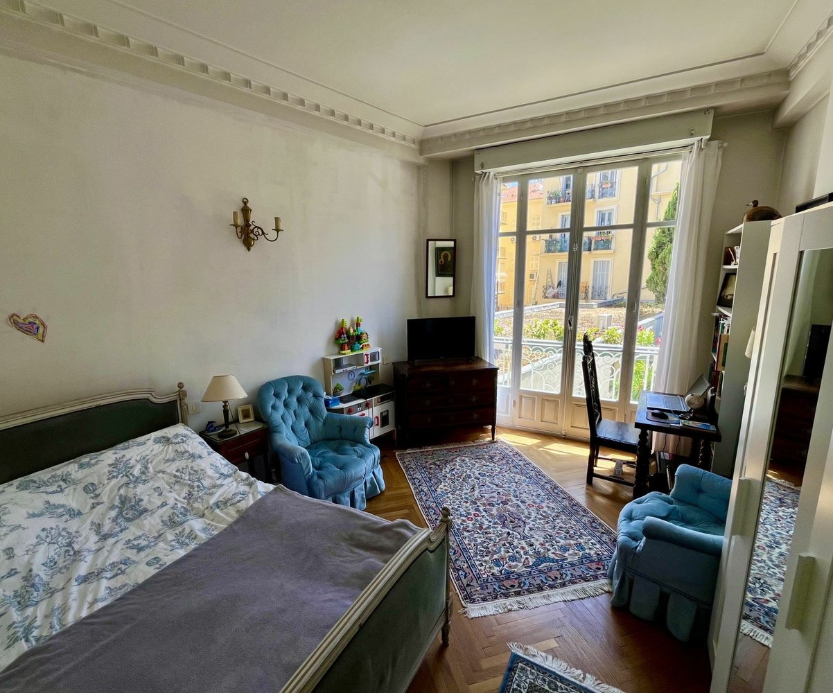 Property photo in Carre d'Or