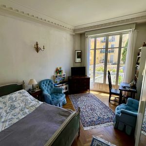 Property in Carre d'Or