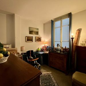 Property in Carre d'Or