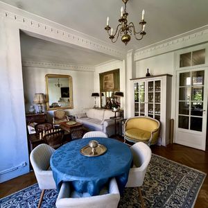 Property in Carre d'Or