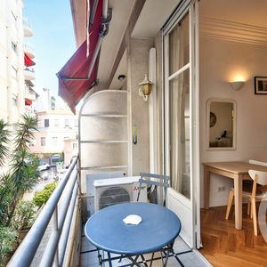 Property in Carre d'Or