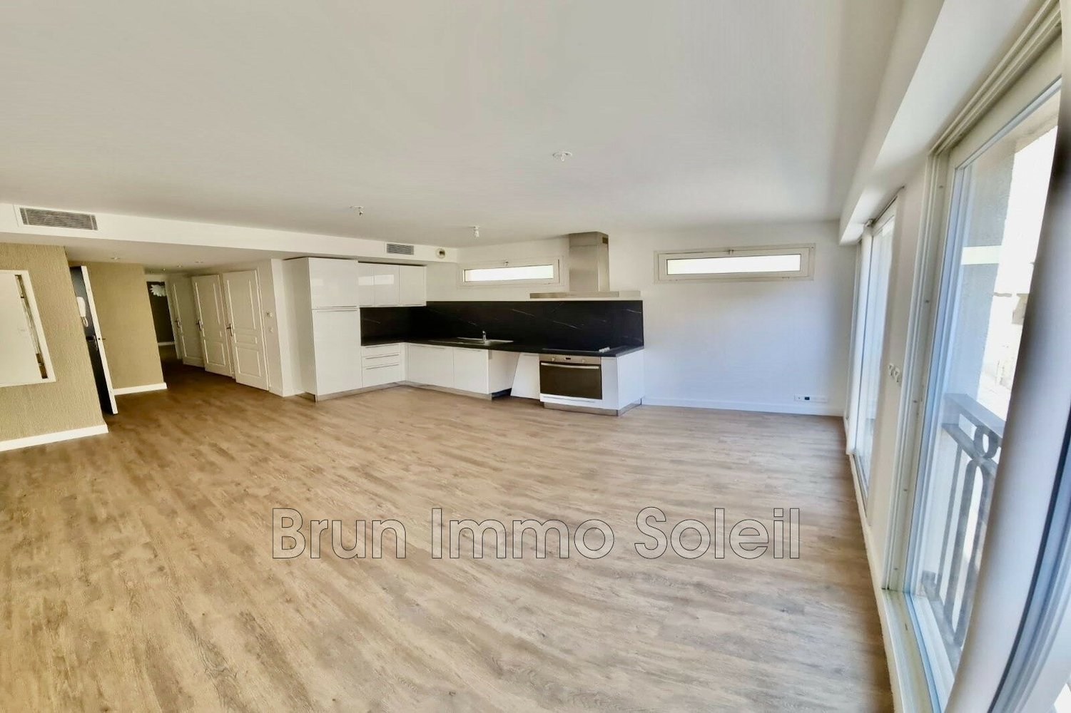 Property photo in Musicians Quarter
