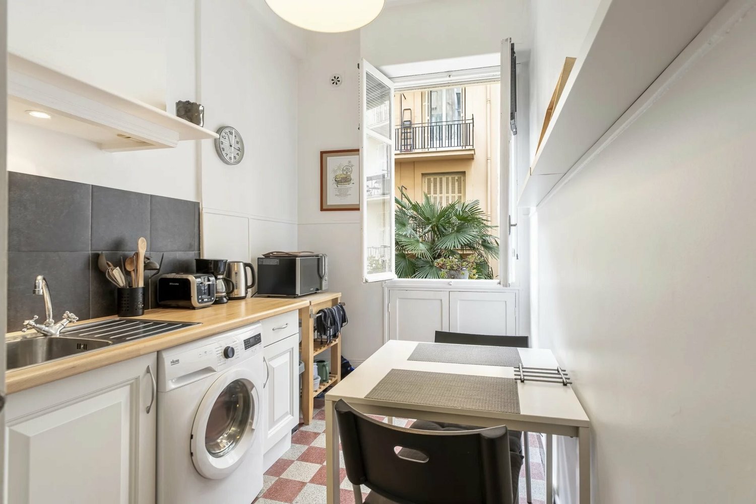 Property photo in Musicians Quarter