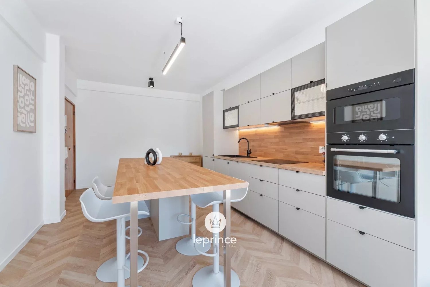 Property photo in Musicians Quarter