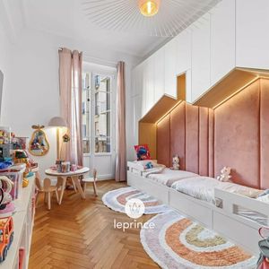 Property in Musicians Quarter