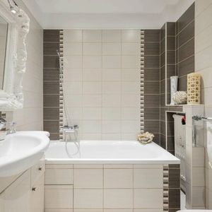 Property in Musicians Quarter