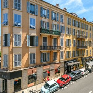 Property in Musicians Quarter