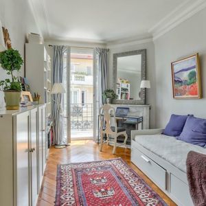 Property in Musicians Quarter