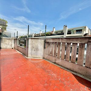 Property in Musicians Quarter