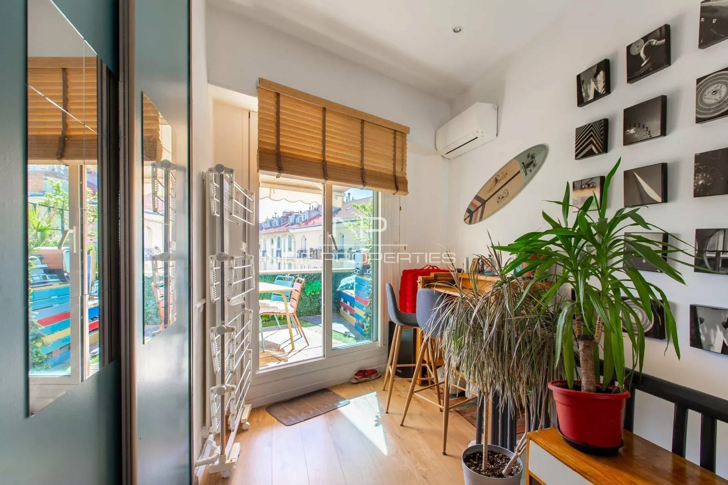 Property photo in Musicians Quarter