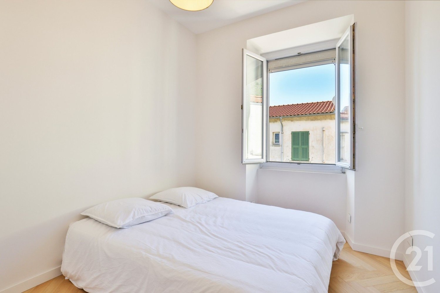 Property photo in Port