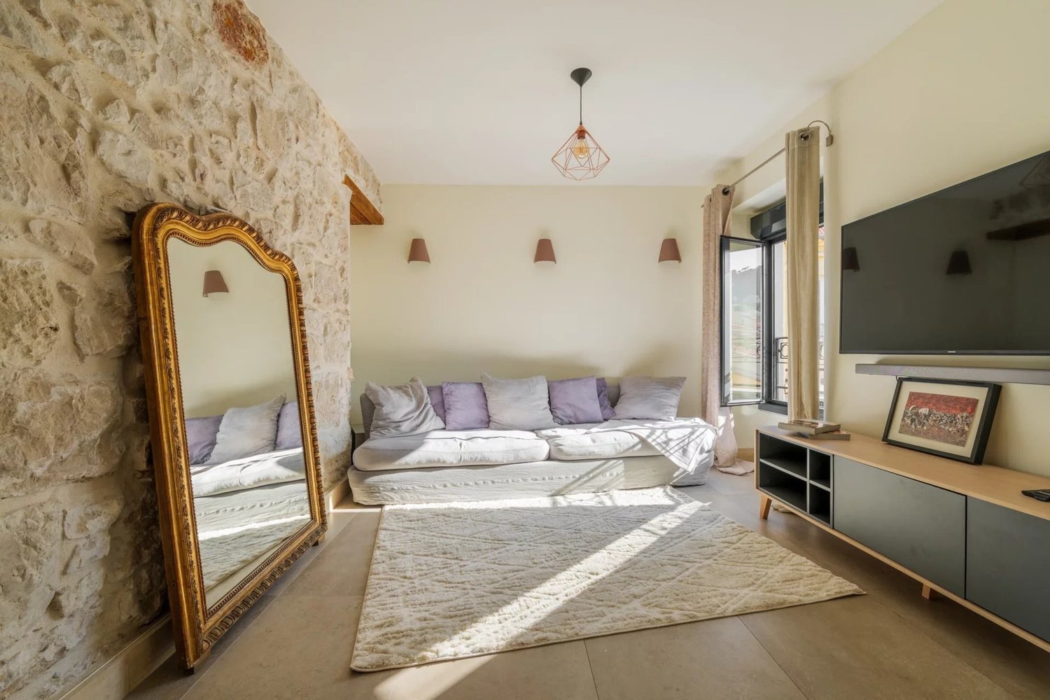 Property photo in Port