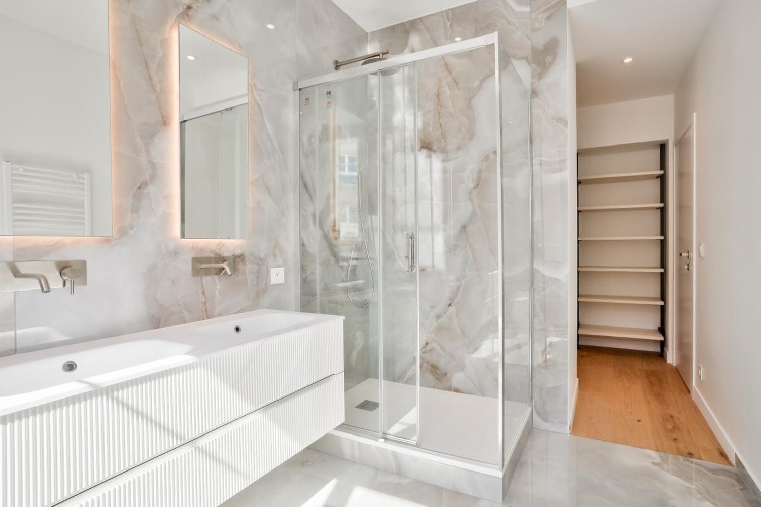 Property photo in Port