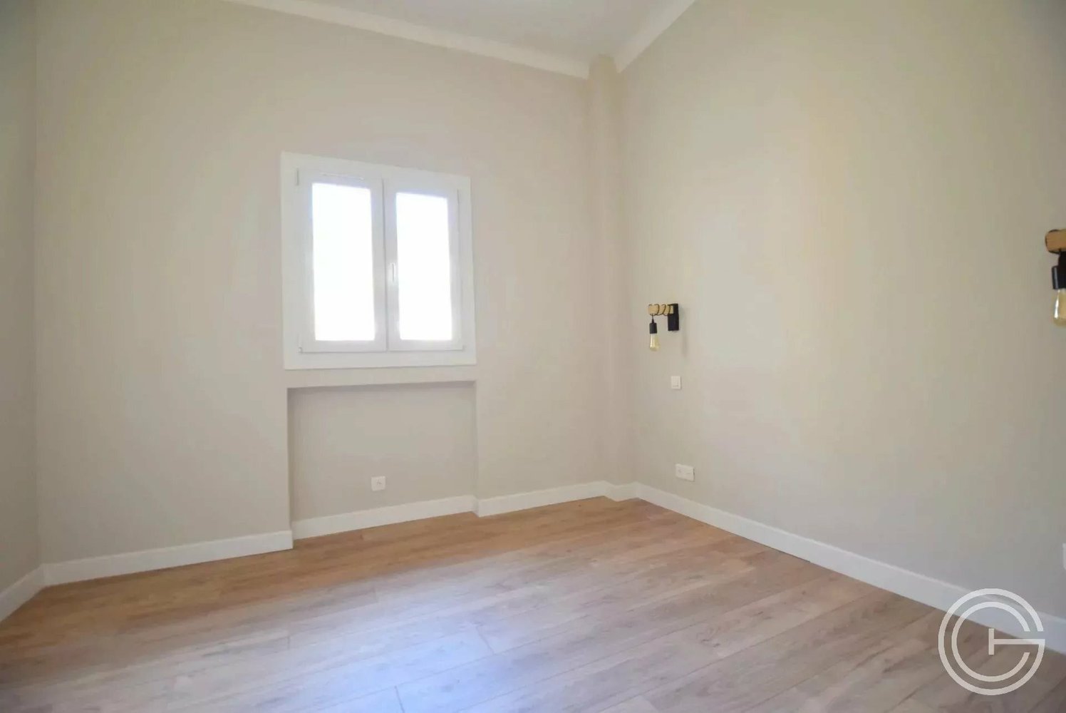 Property photo in Port