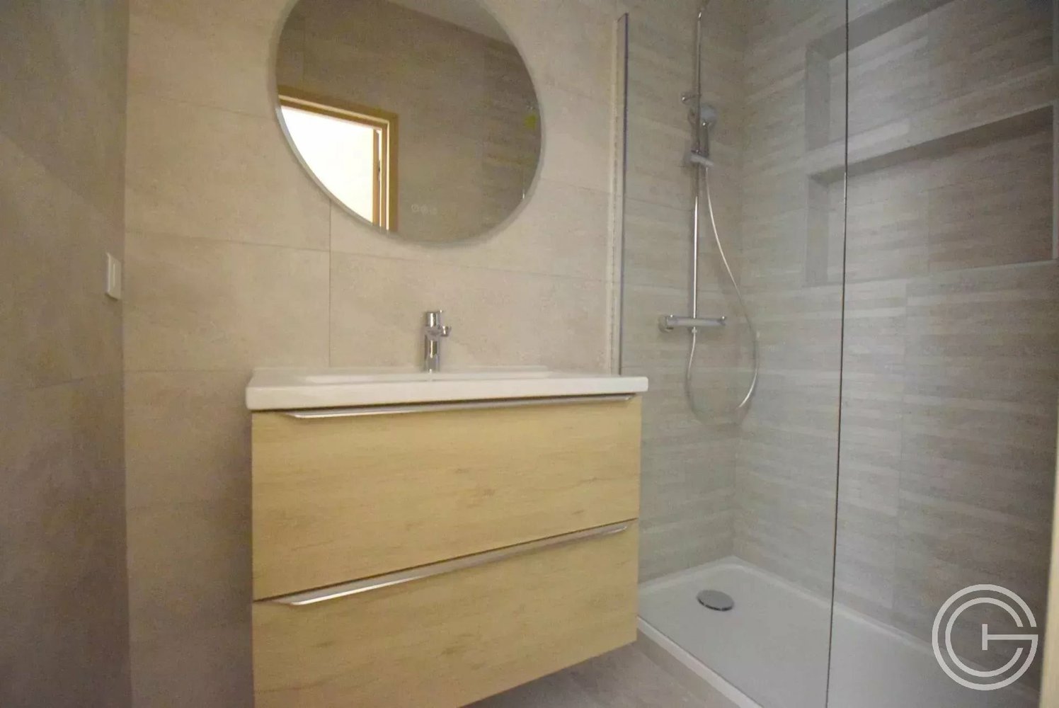 Property photo in Port