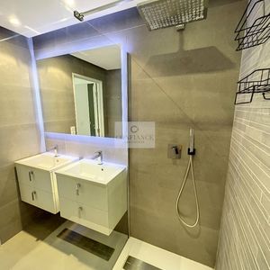 Property in Carre d'Argent