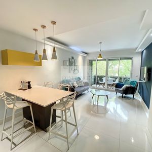 Property in Carre d'Argent