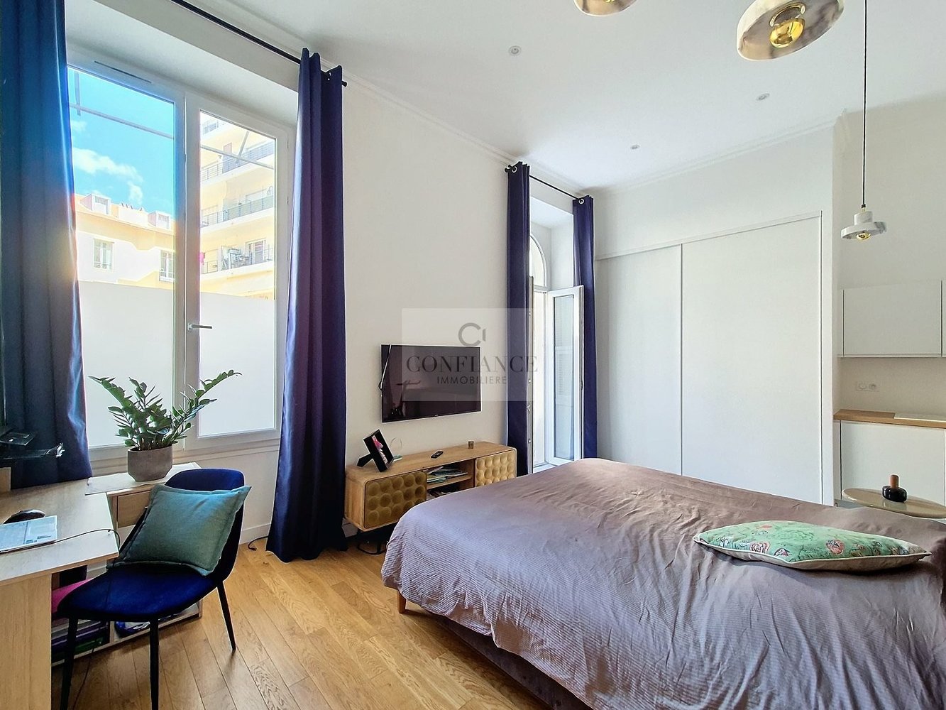 Property photo in Carre d'Argent