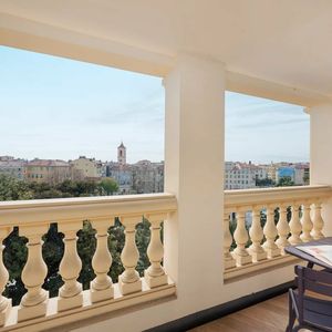 Property in Carre d'Argent