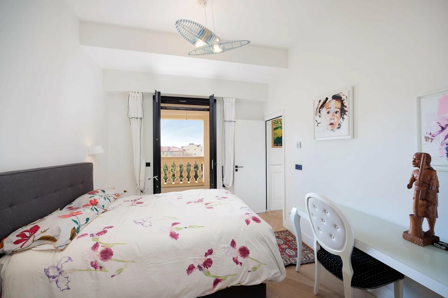 Property photo in Carre d'Argent