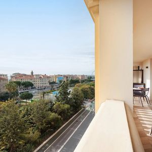 Property in Carre d'Argent