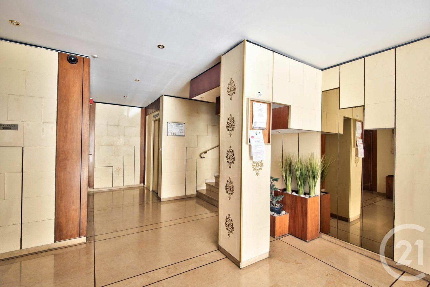 Property photo in Carre d'Argent