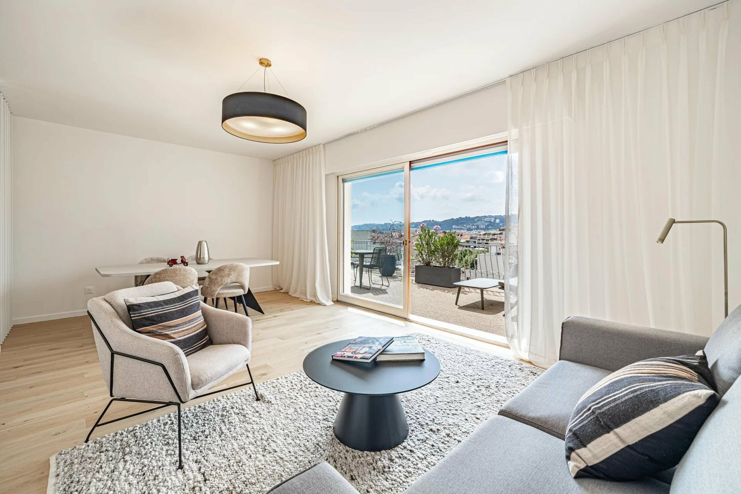 Property photo in Carre d'Argent