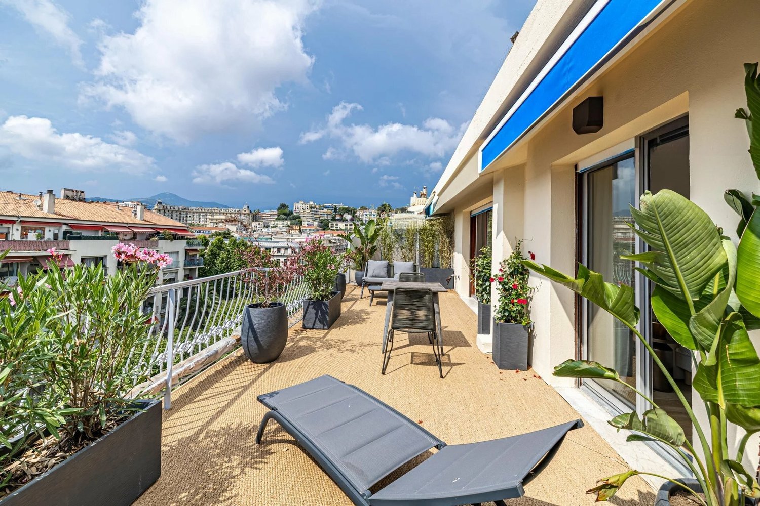 Property photo in Carre d'Argent