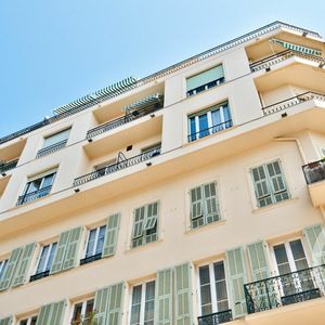 Property in Carre d'Argent