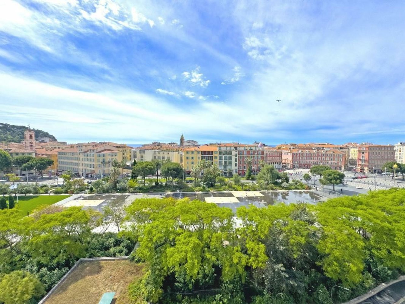 Property photo in Carre d'Argent