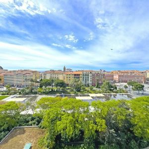 Property in Carre d'Argent