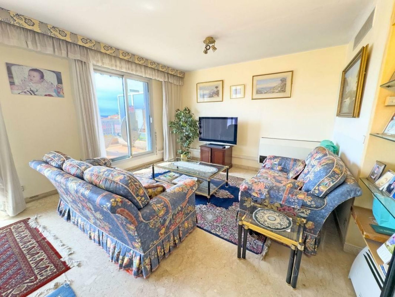 Property photo in Carre d'Argent